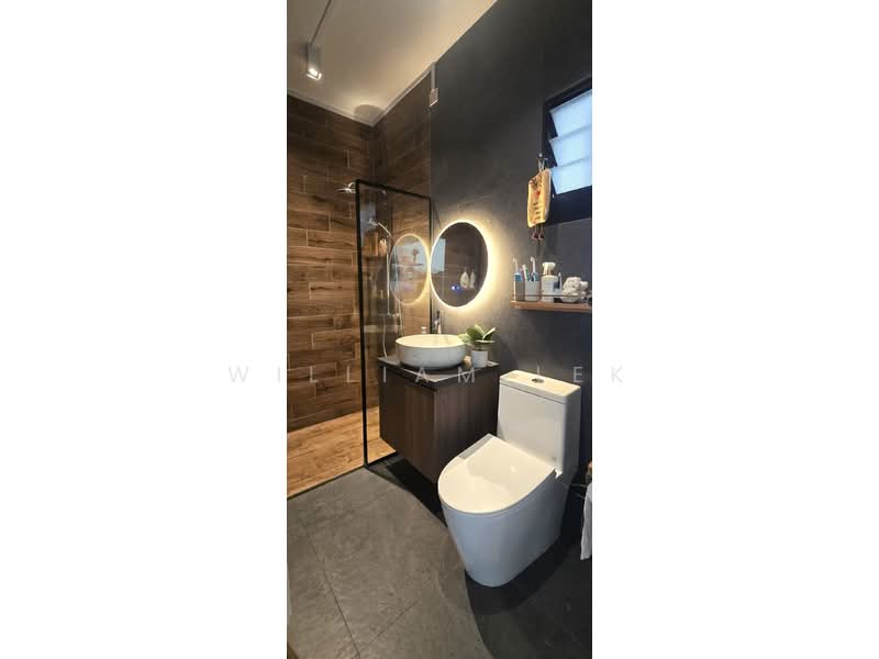 419A Northshore Drive, 419A Northshore Drive, 2 Bedrooms, 1,012 sqft, HDB Flat For Sale, by William Lek Propnex, 500181389 - Bathroom - PropertyGuru.com.sg
