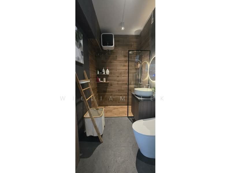 419A Northshore Drive, 419A Northshore Drive, 2 Bedrooms, 1,012 sqft, HDB Flat For Sale, by William Lek Propnex, 500181389 - Bathroom - PropertyGuru.com.sg