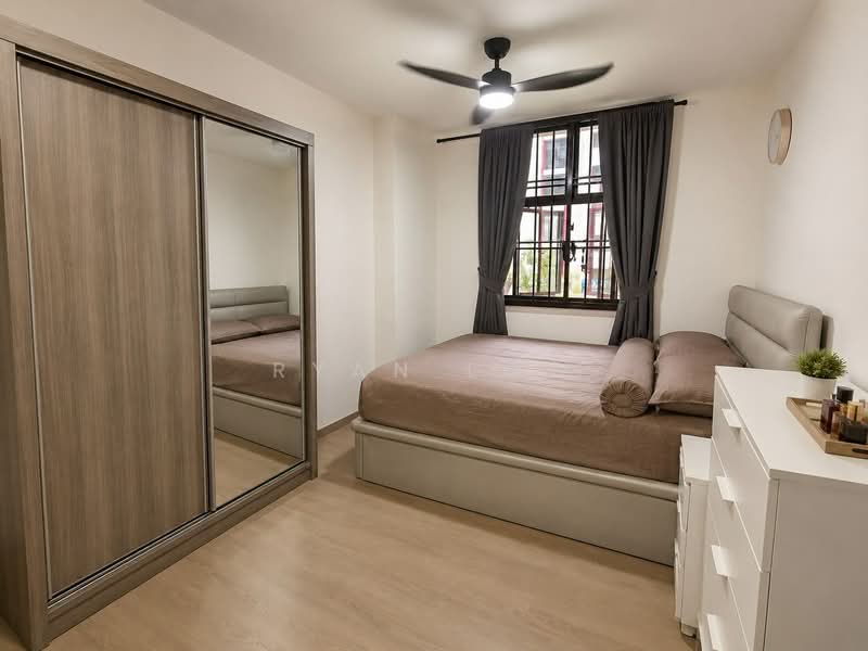 Corner unit | Spacious unit | 4 bedrooms | Sembawang, , 4 Bedrooms, 1,227 sqft, HDB Flat For Sale, by Ryan Low, 500181390 - Bedroom - PropertyGuru.com.sg