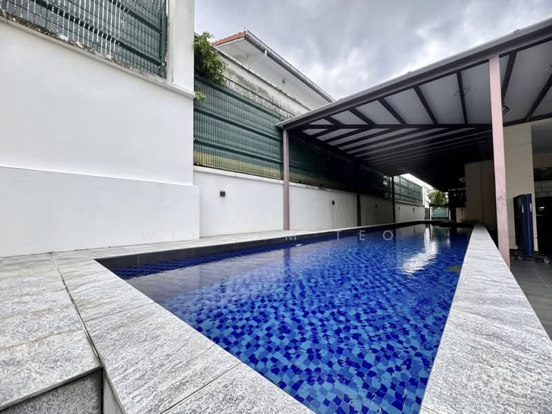 Kingsville, King's Road, 5 Bedrooms, 2,800 sqft, Semi-Detached House For Sale, by William Teo, 500181391 - Pool - PropertyGuru.com.sg