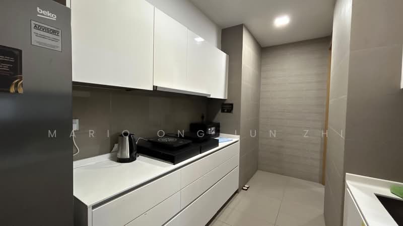 Skyline Residences, 610 Telok Blangah Road, Room Rental, 120 sqft, Condominium For Rent, by Mario Ong Jun Zhi, 500181392 - Kitchen - PropertyGuru.com.sg