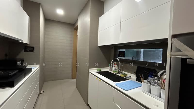 Skyline Residences, 610 Telok Blangah Road, Room Rental, 120 sqft, Condominium For Rent, by Mario Ong Jun Zhi, 500181392 - Kitchen - PropertyGuru.com.sg
