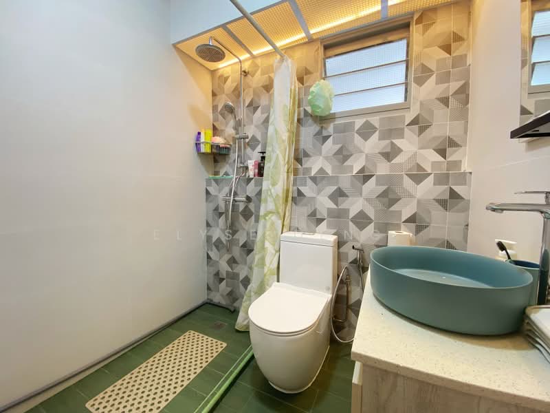 327C Anchorvale Road, 327C Anchorvale Road, 3 Bedrooms, 990 sqft, HDB Flat For Sale, by Elyse Deng, 500181404 - Ensuite Bathroom - PropertyGuru.com.sg