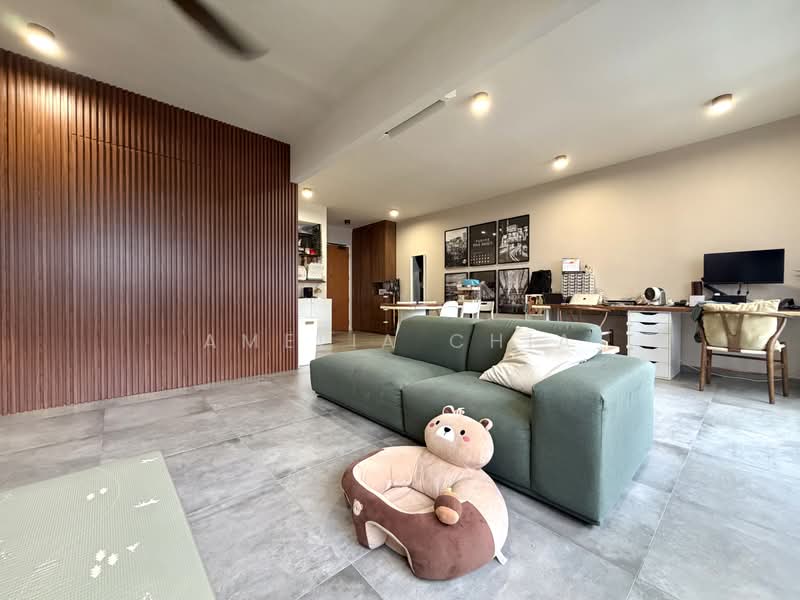 471A Fernvale Street, 471A Fernvale Street, 2 Bedrooms, 1,001 sqft, HDB Flat For Sale, by Amelia Chia, 500181405 - Living Room - PropertyGuru.com.sg