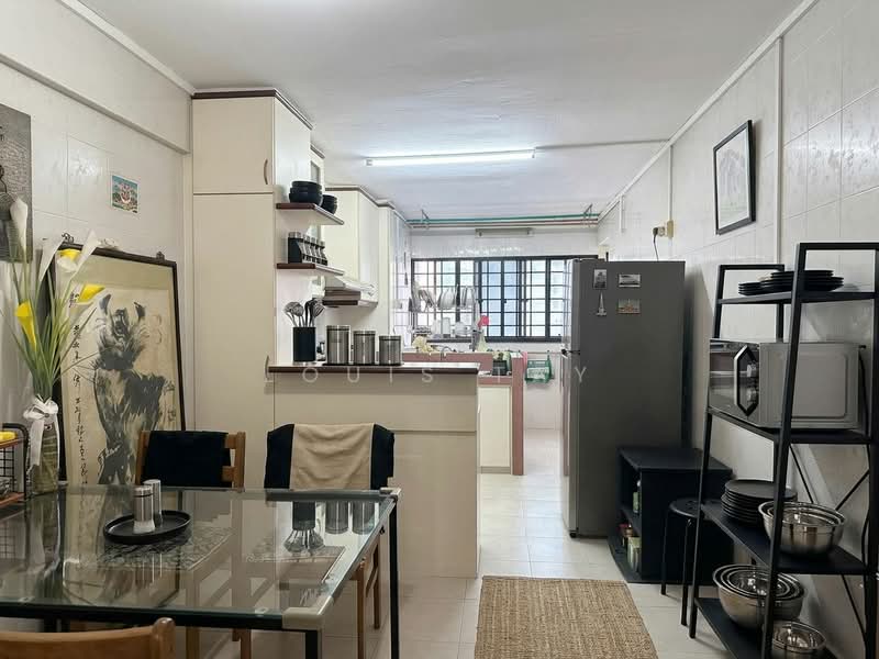 640 Ang Mo Kio Avenue 6, 640 Ang Mo Kio Avenue 6, 3 Bedrooms, 980 sqft, HDB Flat For Sale, by Louis Tay, 500181412 - Kitchen - PropertyGuru.com.sg