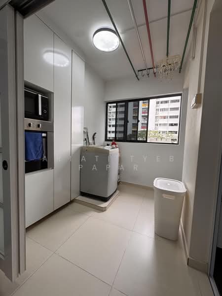 410 Pandan Gardens, 410 Pandan Gardens, 2 Bedrooms, 775 sqft, HDB Flat For Rent, by Ariati Tyeb Papar, 500181413 - Interior - PropertyGuru.com.sg