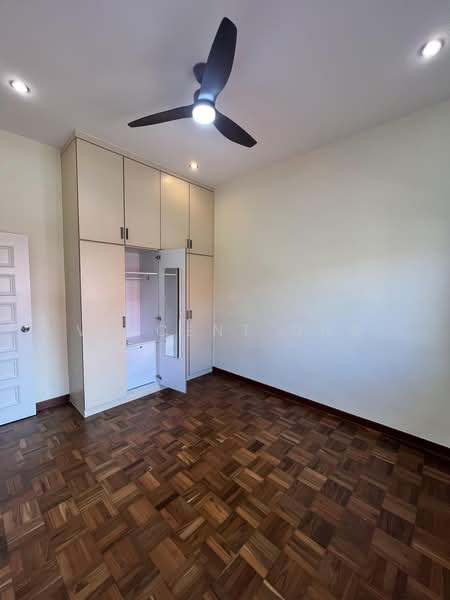 Bedokville, Jalan Limau Nipis, 4 Bedrooms, 2,300 sqft, Semi-Detached House For Rent, by Vincent Ong, 500181415 - Bedroom 2 level 2 - PropertyGuru.com.sg