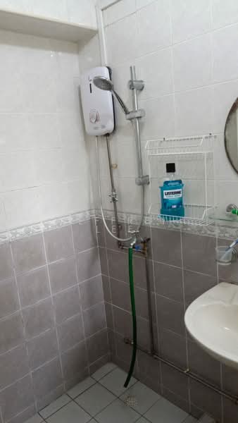 319A Anchorvale Drive, 319A Anchorvale Drive, Room Rental, 150 sqft, HDB Flat For Rent, by Jeffrey Lee, 500181420 - Bathroom - PropertyGuru.com.sg