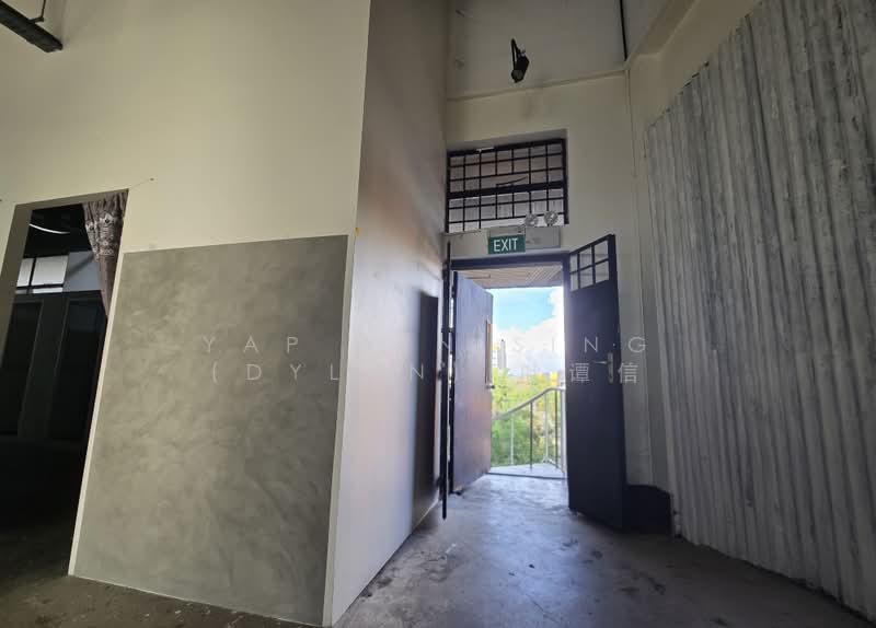 Evan Lim Warehouse, 183 Ubi Avenue 4, 3,200 sqft, Light Industrial (B1) For Rent, by Yap Tan Sing (Dylan) 叶谭信, 500181435 - Entrance - CommercialGuru.com.sg