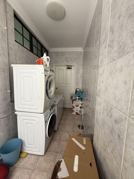 Onan Court, 291A Onan Road, 3 Bedrooms, 1,779 sqft, Walk-up Apartment For Sale, by Martin Silva, 500181446 - Interior - PropertyGuru.com.sg