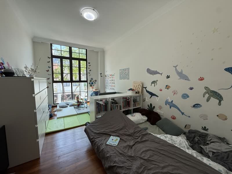 Onan Court, 291A Onan Road, 3 Bedrooms, 1,779 sqft, Walk-up Apartment For Sale, by Martin Silva, 500181446 - Bedroom - PropertyGuru.com.sg