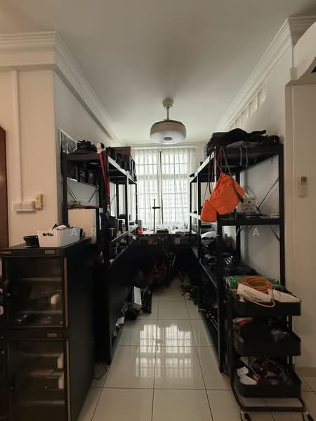Onan Court, 291A Onan Road, 3 Bedrooms, 1,779 sqft, Walk-up Apartment For Sale, by Martin Silva, 500181446 - Interior - PropertyGuru.com.sg