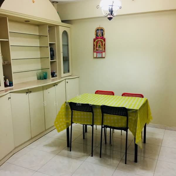470A Upper Serangoon Crescent, 470A Upper Serangoon Crescent, 3 Bedrooms, 1,001 sqft, HDB Flat For Rent, by Indu Shamugam, 500181456 - Dining Room - PropertyGuru.com.sg