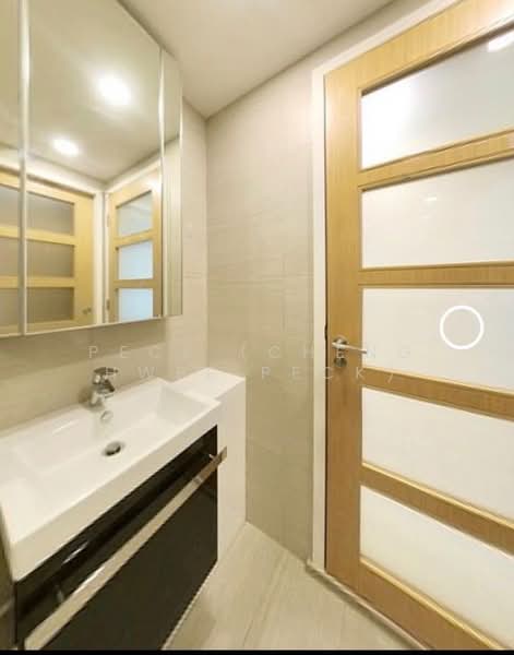 Sant Ritz, 1 Pheng Geck Avenue, 2 Bedrooms, 689 sqft, Condominium For Sale, by Peck (Cheng Hwee Peck), 500181468 - Bathroom - PropertyGuru.com.sg