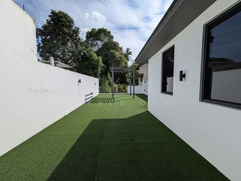 Meng Suan Garden, , 1 Bedroom, 1,367 sqft, Terraced House For Sale, by Gerald Ong, 500181480 - West Facing Roof Terrace  - PropertyGuru.com.sg