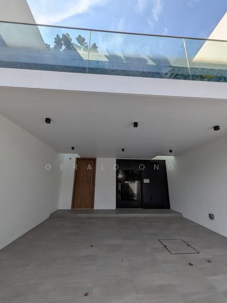 Meng Suan Garden, Mandai / Upper Thomson, 1 Bedroom, 1,248 sqft, Terraced House For Sale, by Gerald Ong, 500181480 - Car Porch - PropertyGuru.com.sg