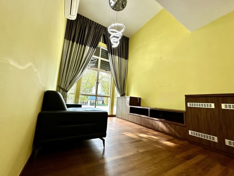 King's Drive, King's Drive, 5 Bedrooms, 4,000 sqft, Semi-Detached House For Rent, by Darryl Tan, 500181481 - 2nd Storey - Hall - PropertyGuru.com.sg