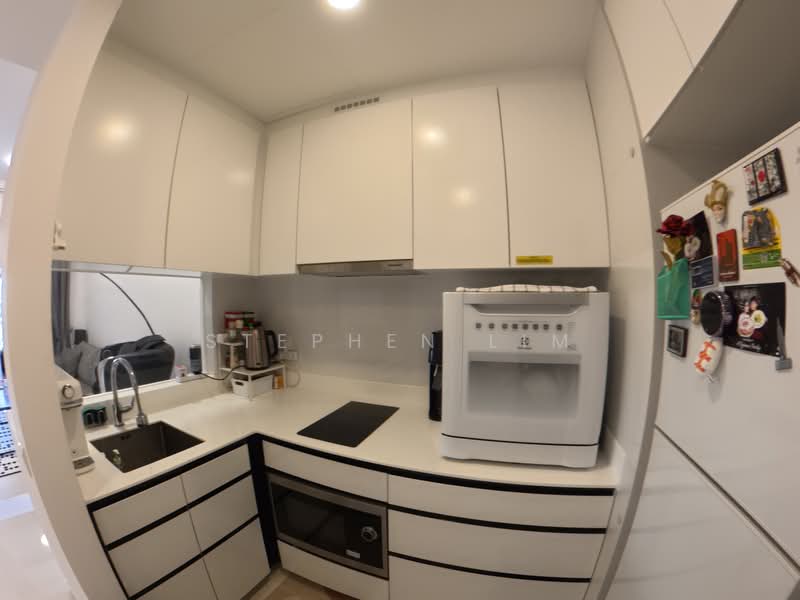 Parc Botannia, 10 Fernvale Street, 2 Bedrooms, 667 sqft, Condominium For Sale, by Stephen Lim, 500181482 - Kitchen - PropertyGuru.com.sg