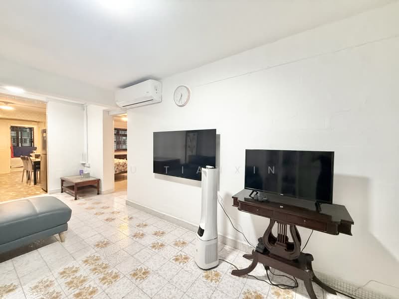 46 Marine Crescent, 46 Marine Crescent, 2 Bedrooms, 818 sqft, HDB Flat For Rent, by Yu Tianxin, 500181492 - Living Room - PropertyGuru.com.sg