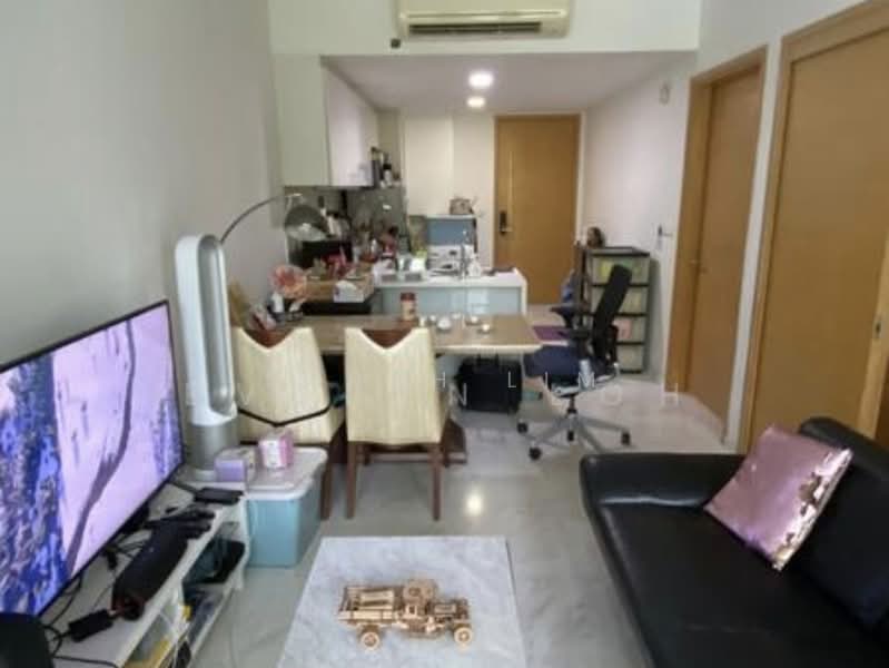 WaterScape @ Cavenagh, 65 Cavenagh Road, 1 Bedroom, 581 sqft, Apartment For Sale, by Sarah Lim, 500181496 - Living Room - PropertyGuru.com.sg