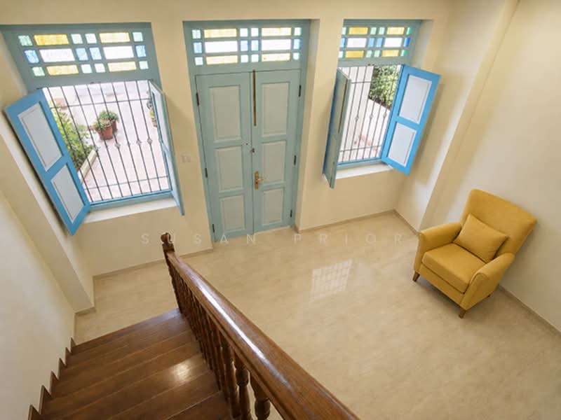 Geylang 3+2 Co-live/ Family With 1 Parking, Geyland Road, 3 Bedrooms, 2,800 sqft, Conservation House For Rent, by Susan Prior, 500181504 - Entrance - PropertyGuru.com.sg