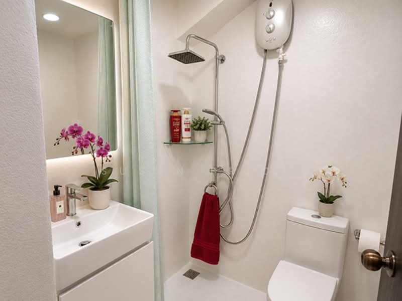 Geylang 3+2 Co-live/ Family With 1 Parking, Geyland Road, 3 Bedrooms, 2,800 sqft, Conservation House For Rent, by Susan Prior, 500181504 - PropertyGuru.com.sg