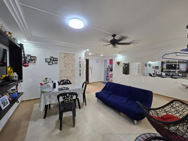 186D Rivervale Drive, 186D Rivervale Drive, 3 Bedrooms, 1,184 sqft, HDB Flat For Sale, by Norjahan Majeed, 500181513 - Living Room - PropertyGuru.com.sg