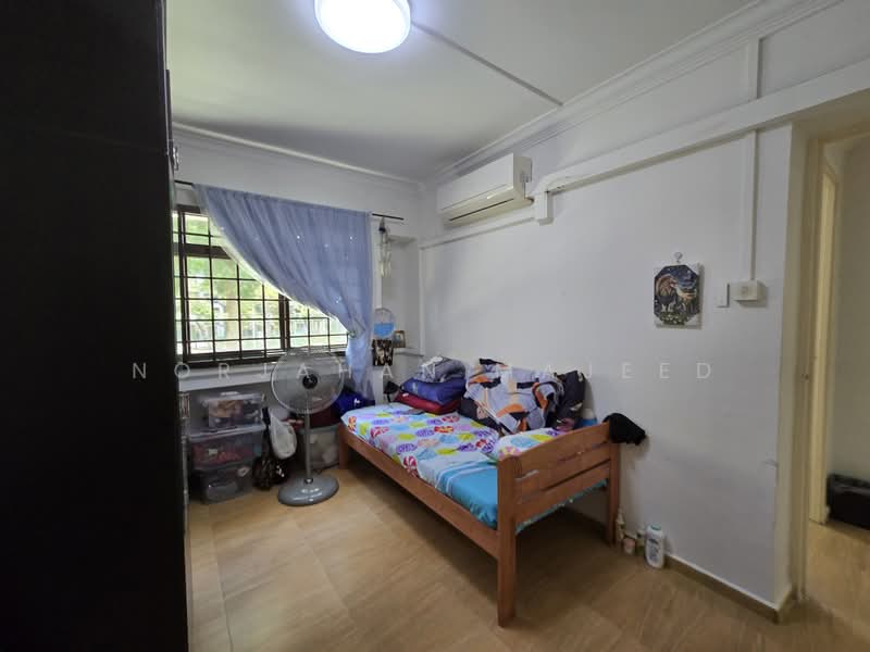186D Rivervale Drive, 186D Rivervale Drive, 3 Bedrooms, 1,184 sqft, HDB Flat For Sale, by Norjahan Majeed, 500181513 - Bedroom - PropertyGuru.com.sg