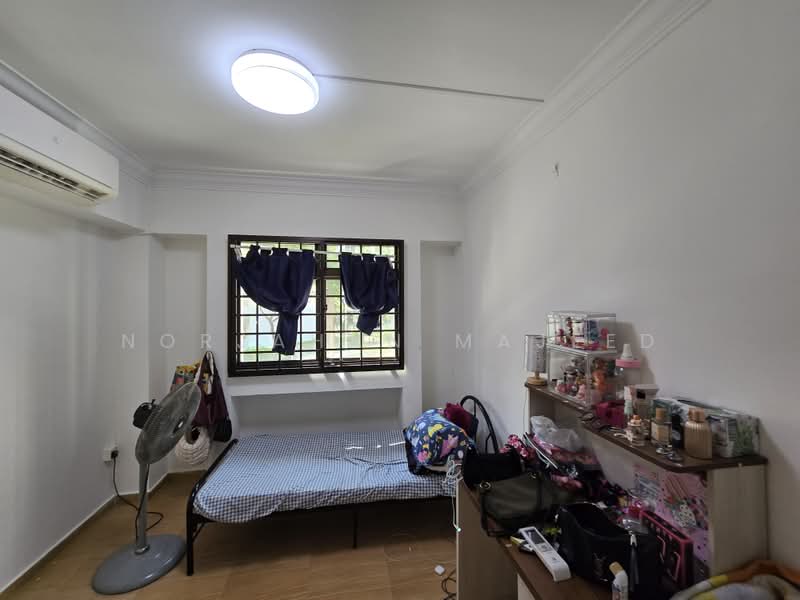 186D Rivervale Drive, 186D Rivervale Drive, 3 Bedrooms, 1,184 sqft, HDB Flat For Sale, by Norjahan Majeed, 500181513 - Bedroom - PropertyGuru.com.sg