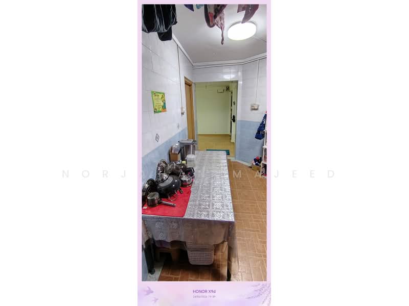 186D Rivervale Drive, 186D Rivervale Drive, 3 Bedrooms, 1,184 sqft, HDB Flat For Sale, by Norjahan Majeed, 500181513 - Kitchen - PropertyGuru.com.sg