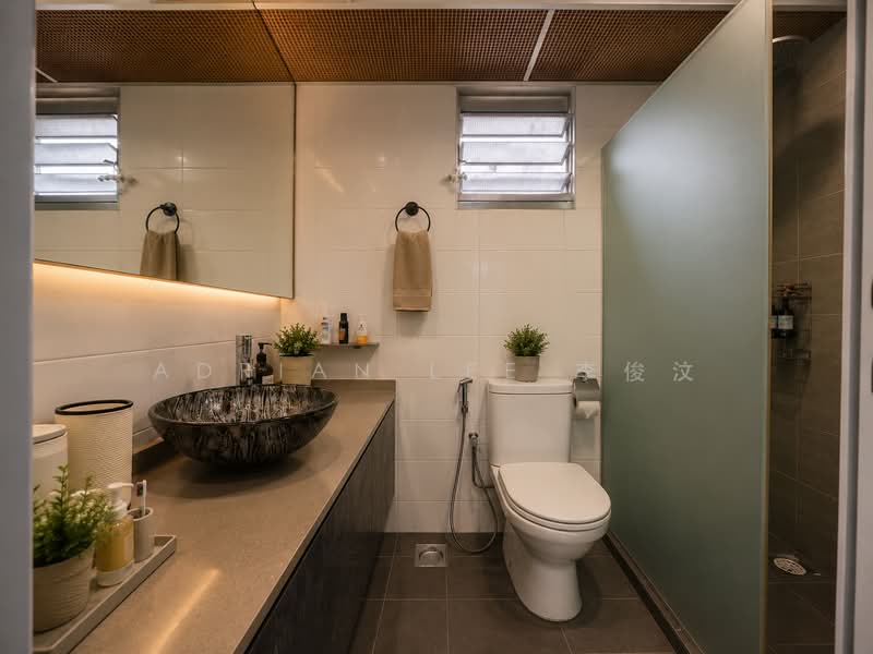 218A Boon Lay View, 218A Boon Lay Avenue, 4 Bedrooms, 1,302 sqft, HDB Flat For Sale, by Adrian Lee 李俊汶, 500181516 - Bathroom - PropertyGuru.com.sg