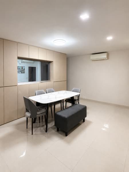 588B Montreal Drive, 588B Montreal Drive, 4 Bedrooms, 1,345 sqft, HDB Flat For Sale, by Athalia Soon Sze Yin, 500181521 - Dining Room - PropertyGuru.com.sg