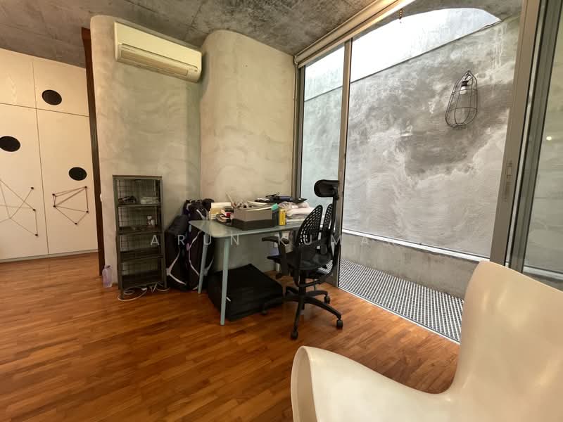 Jalan Tanjong, Jalan Tanjong, 4 Bedrooms, 6,000 sqft, Terraced House For Rent, by Arun Kumar, 500181523 - Study - PropertyGuru.com.sg