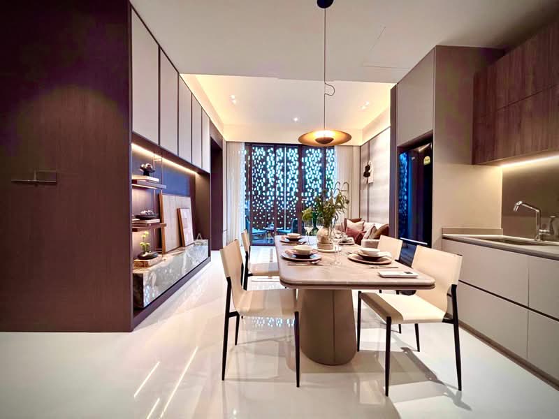 Parksuites, 20 Holland Grove Road, 2 Bedrooms, 786 sqft, Condominium For Sale, by Carin Pay, 500181529 - Dining Room - PropertyGuru.com.sg