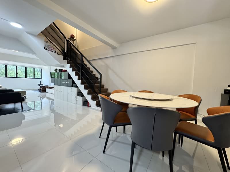 277 Yishun Street 22, 277 Yishun Street 22, 3 Bedrooms, 1,572 sqft, HDB Flat For Sale, by Allen Wee, 500181544 - Living Room - PropertyGuru.com.sg