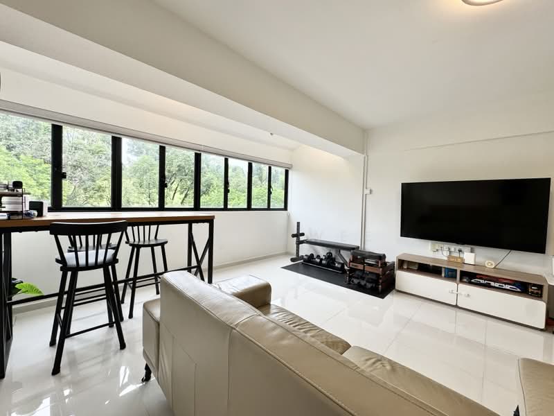277 Yishun Street 22, 277 Yishun Street 22, 3 Bedrooms, 1,572 sqft, HDB Flat For Sale, by Allen Wee, 500181544 - Living Room - PropertyGuru.com.sg