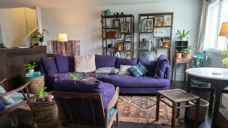 For own stay/investors, large FH 1,900+ sqft 3BR convertible to 4BR, mins to Orchard & Great World!, Orchard / River Valley, 4 Bedrooms, 1,905 sqft, Condominium For Sale, by Kimberly Lai, 500181551 - Living Room - PropertyGuru.com.sg