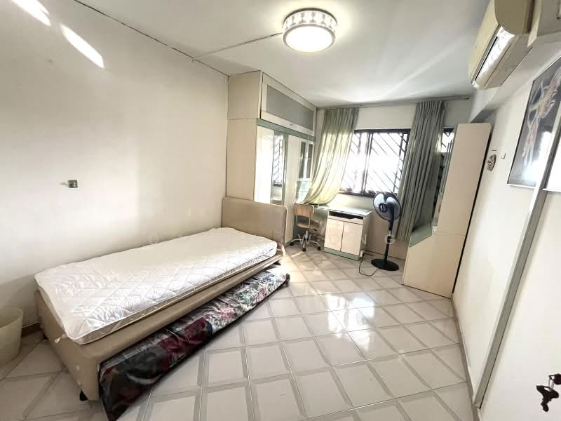 178 Woodlands Street 13, 178 Woodlands Street 13, 3 Bedrooms, 1,324 sqft, HDB Flat For Sale, by Daryl Wong, 500181552 - Bedroom - PropertyGuru.com.sg