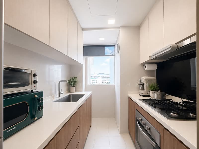 Watercolours, 23 Pasir Ris Link, 3 Bedrooms, 958 sqft, Executive Condominium For Sale, by Bertram Chen, 500181559 - Kitchen - PropertyGuru.com.sg