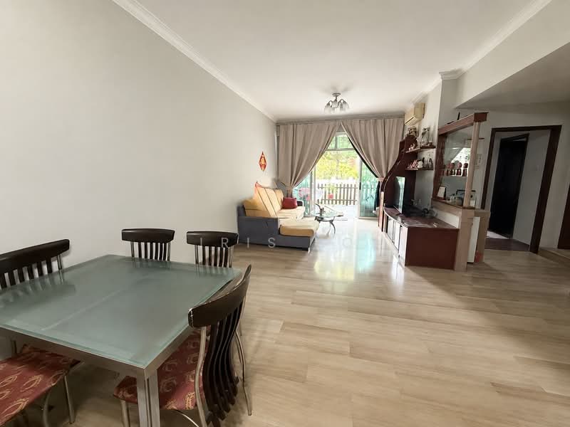Woodgrove Condo, 2 Woodgrove Drive, 3 Bedrooms, 1,625 sqft, Condominium For Sale, by Iris Ho, 500181586 - Living Room - PropertyGuru.com.sg