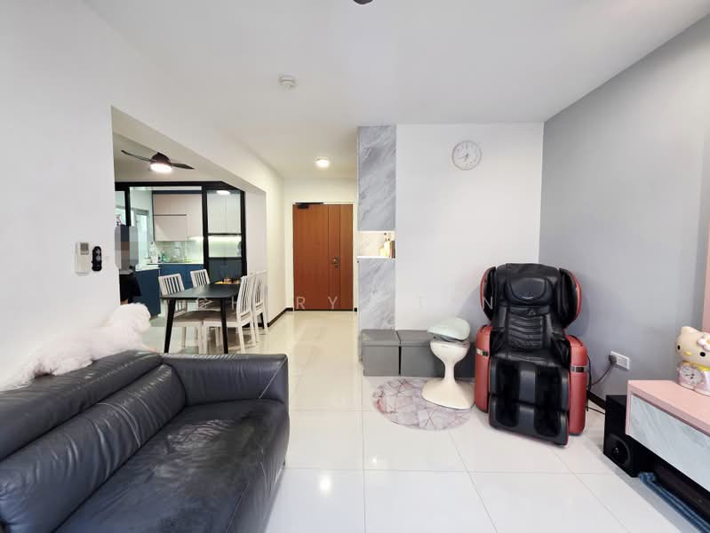 82B Circuit Road, 82B Circuit Road, 3 Bedrooms, 1,001 sqft, HDB Flat For Sale, by Cheryl Tan, 500181605 - Living Room - PropertyGuru.com.sg