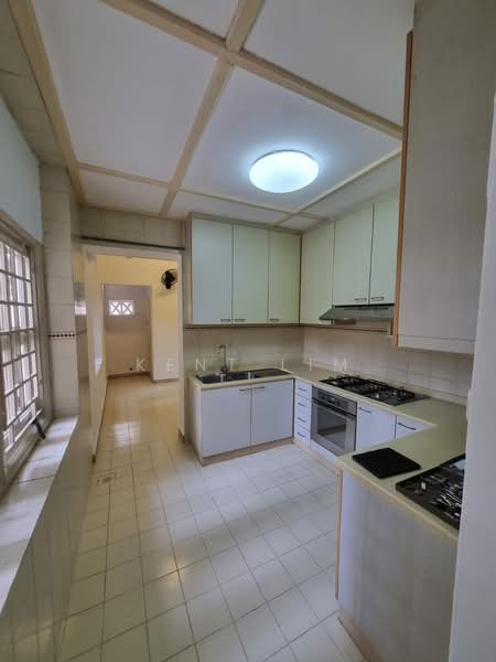 Townerville, 63 McNair Road, 4 Bedrooms, 3,524 sqft, Conservation House For Rent, by Kent Lim, 500181619 - Kitchen - PropertyGuru.com.sg