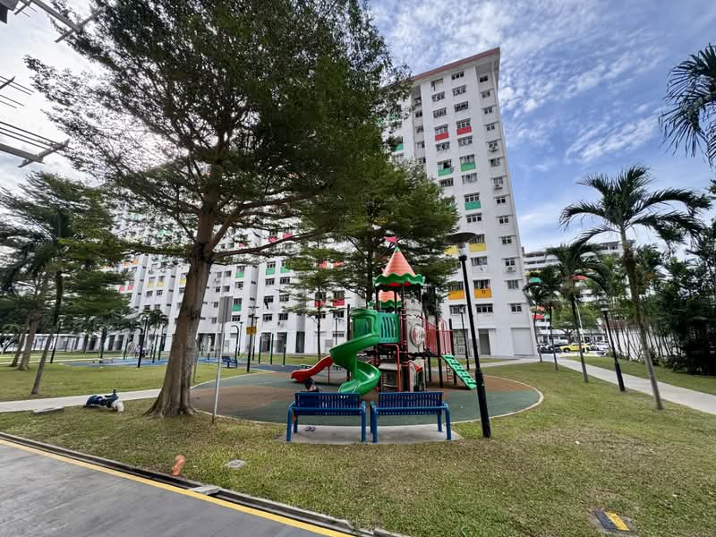 11 Eunos Crescent, 11 Eunos Crescent, 3 Bedrooms, 980 sqft, HDB Flat For Sale, by Max Liu, 500181642 - Exterior - PropertyGuru.com.sg