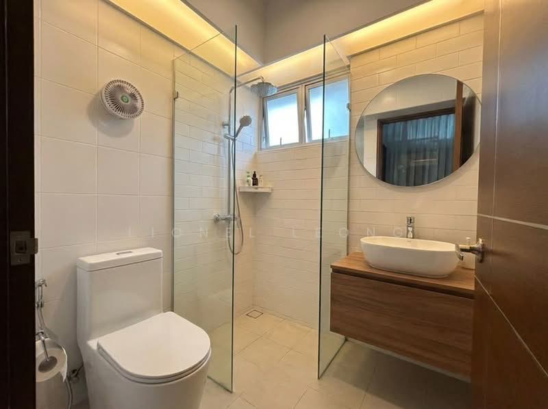 18B Holland Drive, 18B Holland Drive, 2 Bedrooms, 721 sqft, HDB Flat For Sale, by Lionel Leong, 500181661 - PropertyGuru.com.sg