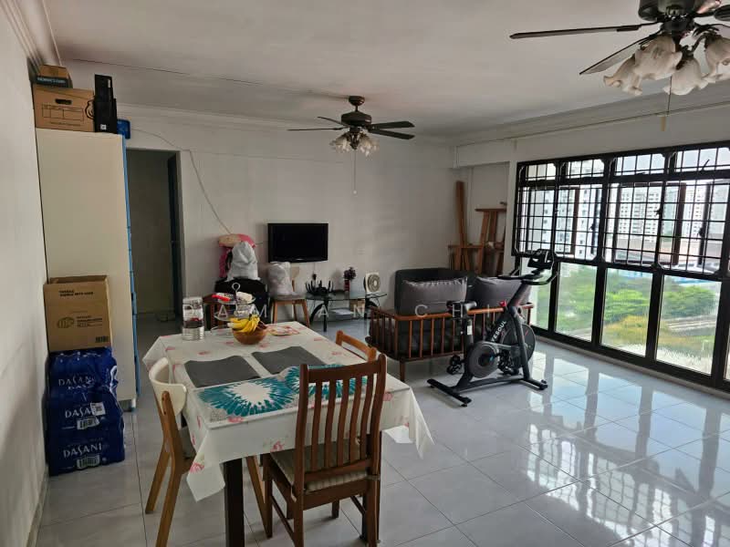 195 Rivervale Drive, 195 Rivervale Drive, 3 Bedrooms, 1,184 sqft, HDB Flat For Rent, by Damian Chia, 500181677 - Living Room - PropertyGuru.com.sg