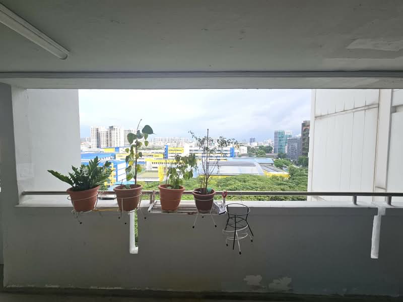 106 Aljunied Crescent, 106 Aljunied Crescent, 2 Bedrooms, 721 sqft, HDB Flat For Sale, by 龙姿绮 Rose Ling, 500181683 - Balcony - PropertyGuru.com.sg