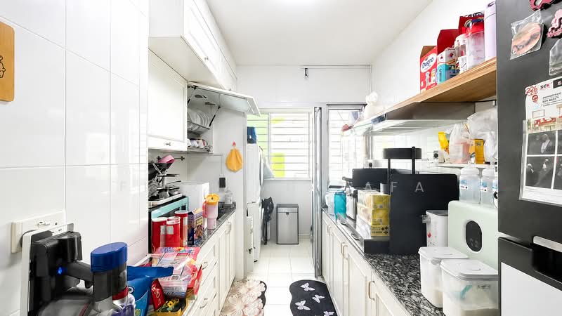 808C Chai Chee Road, 808C Chai Chee Road, 2 Bedrooms, 721 sqft, HDB Flat For Sale, by Fitri Mustafa, 500181686 - Kitchen - PropertyGuru.com.sg