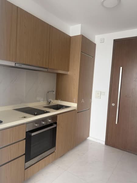 Spottiswoode 18, 18 Spottiswoode Park Road, 1 Bedroom, 388 sqft, Condominium For Rent, by Roy Tan, 500181689 - Kitchen - PropertyGuru.com.sg