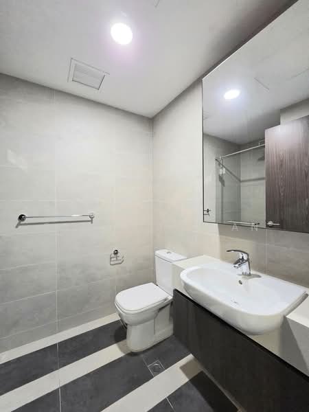 Parc Riviera, 101 West Coast Vale, 1 Bedroom, 463 sqft, Condominium For Sale, by Cynthia Chan, 500181696 - Bathroom - PropertyGuru.com.sg