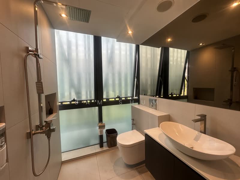 M38, 38 Jalan Pemimpin, 1,722 sqft, Light Industrial (B1) For Rent, by Sam Shum, 500181701 - Bathroom - CommercialGuru.com.sg